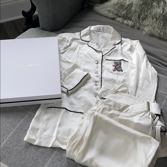 Olivia von Halle Other - Olivia Von Halle Sakura Silk Pajamas in Ivory